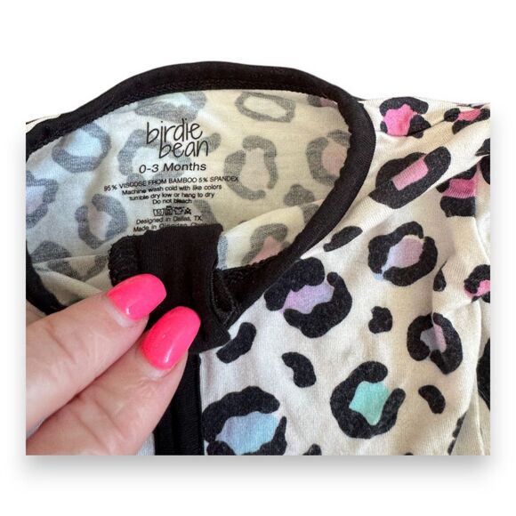 Birdie Bean Layla Bamboo Convertible Romper 0-3 Months - Picture 3 of 3